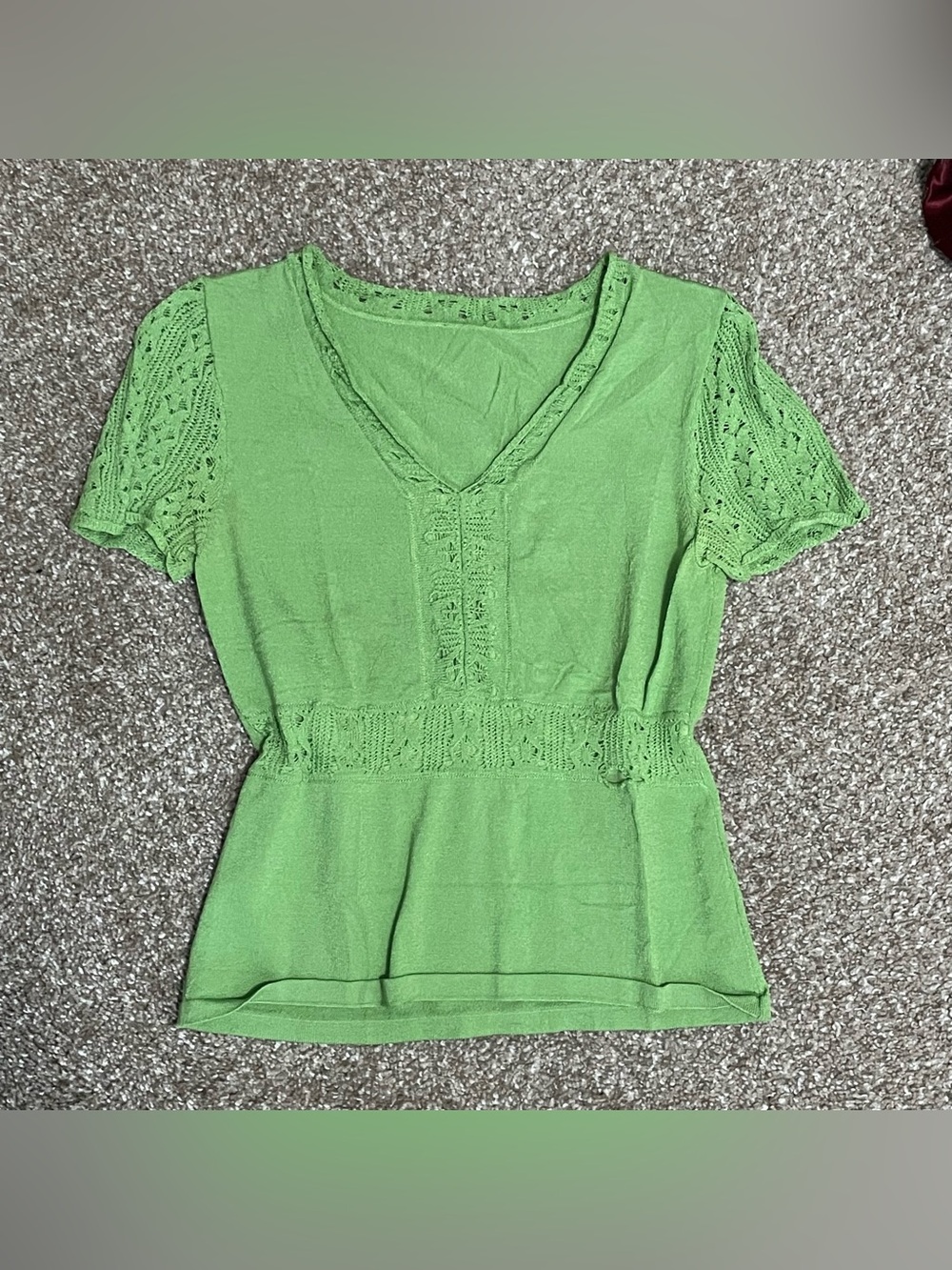 Vintage Green Lace-Trim V-Neck Women’s Top